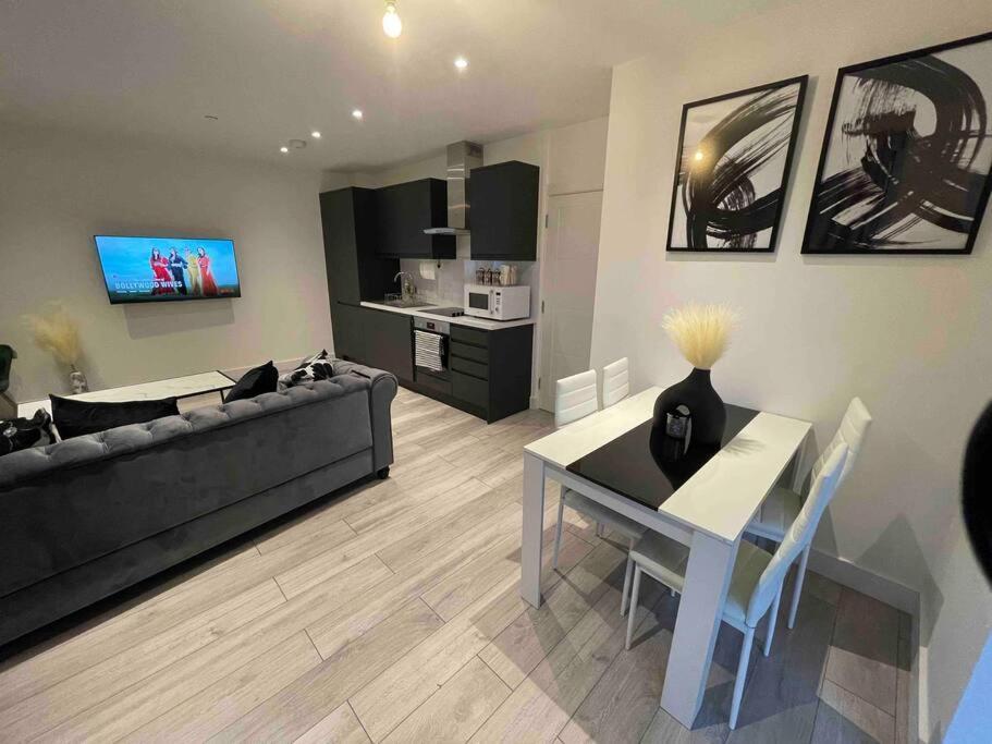 Stylish And Cosy 2 Bedroom Flat In Croydon kerület Kültér fotó