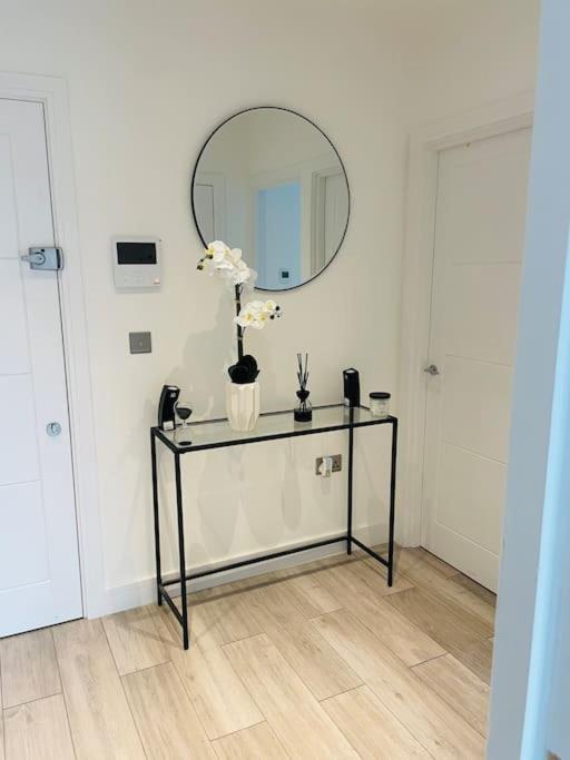 Stylish And Cosy 2 Bedroom Flat In Croydon kerület Kültér fotó